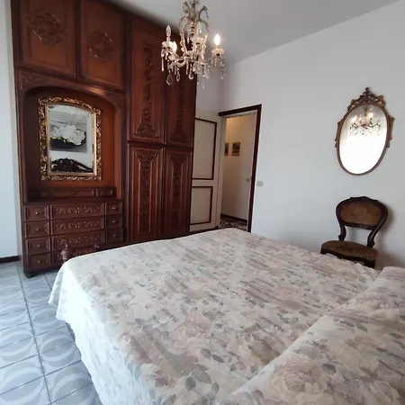 Casa Marina 拉帕洛